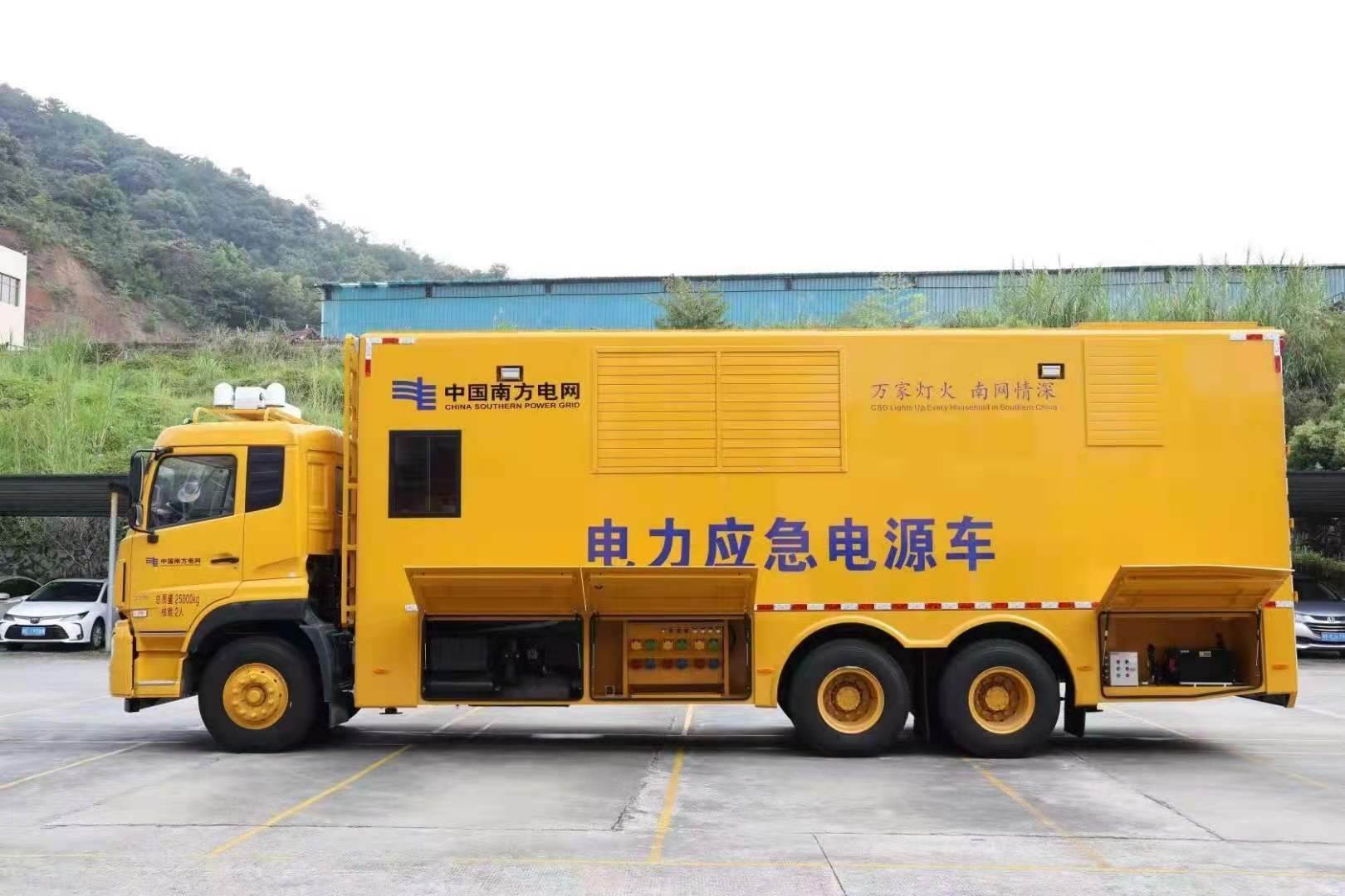蕲春安康大型柴油发电机发电车UPS电源出租租赁
